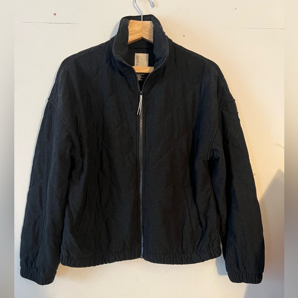 Vuori Black Quilted Zip-Front Jacket - Picture 3 of 8